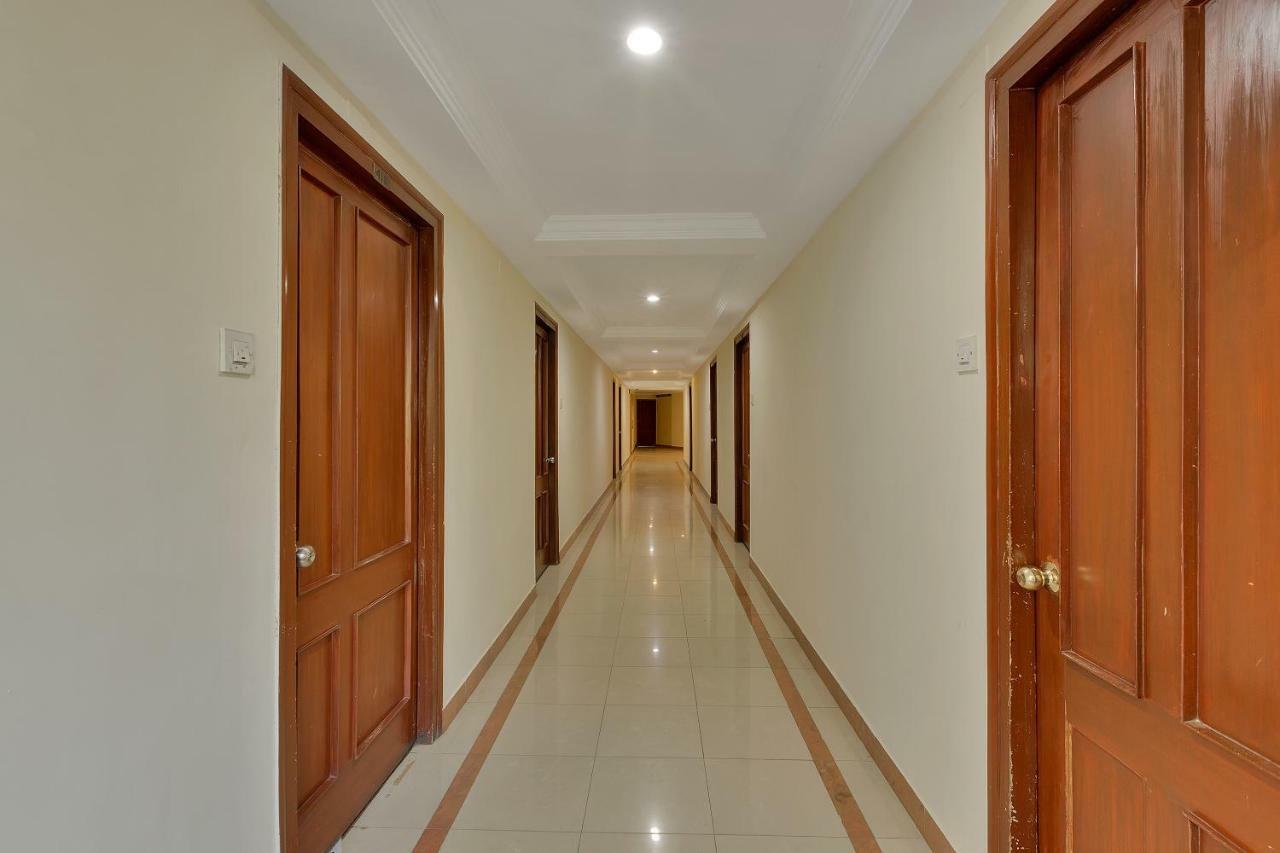 Oyo 10534 Hotel Kanishka Bangalore Exterior photo