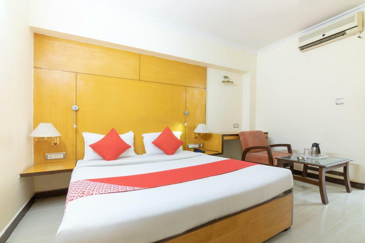 Oyo 10534 Hotel Kanishka Bangalore Exterior photo